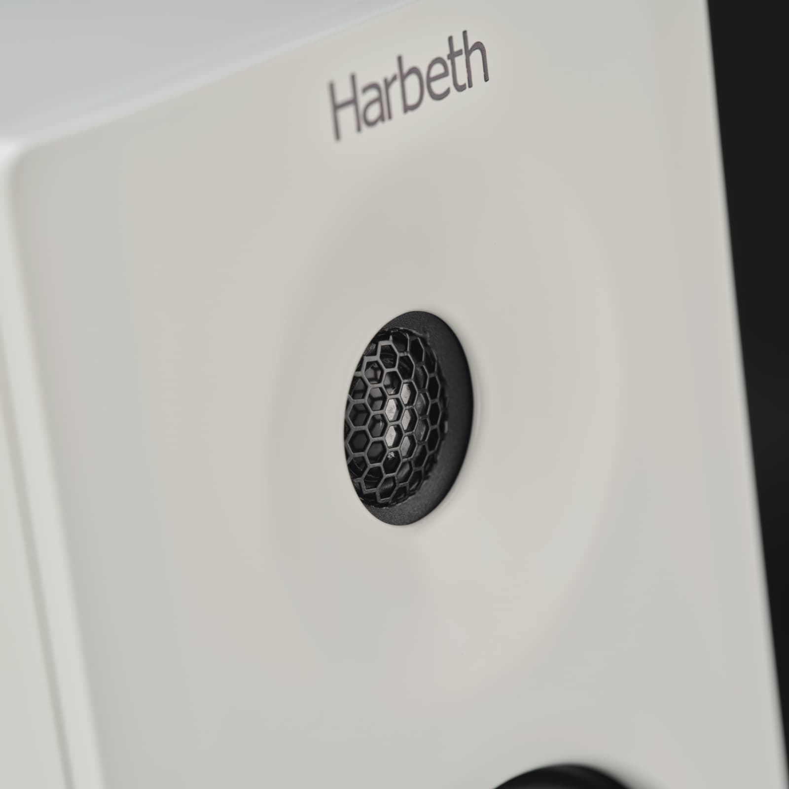 Harbeth NLE-1 - Satin White